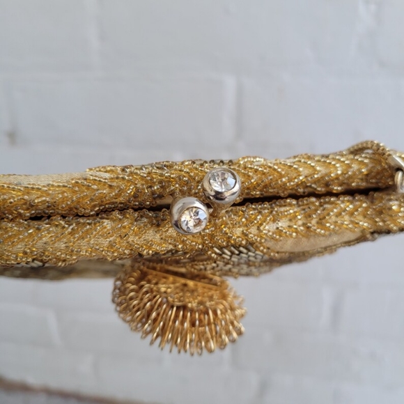 Gold vtg 1950's beaded clutch purse - Picture 6 of 9